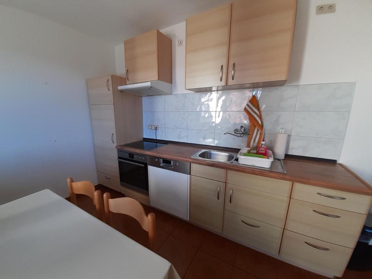 Thüringer Zimmer Suhl Exterior foto