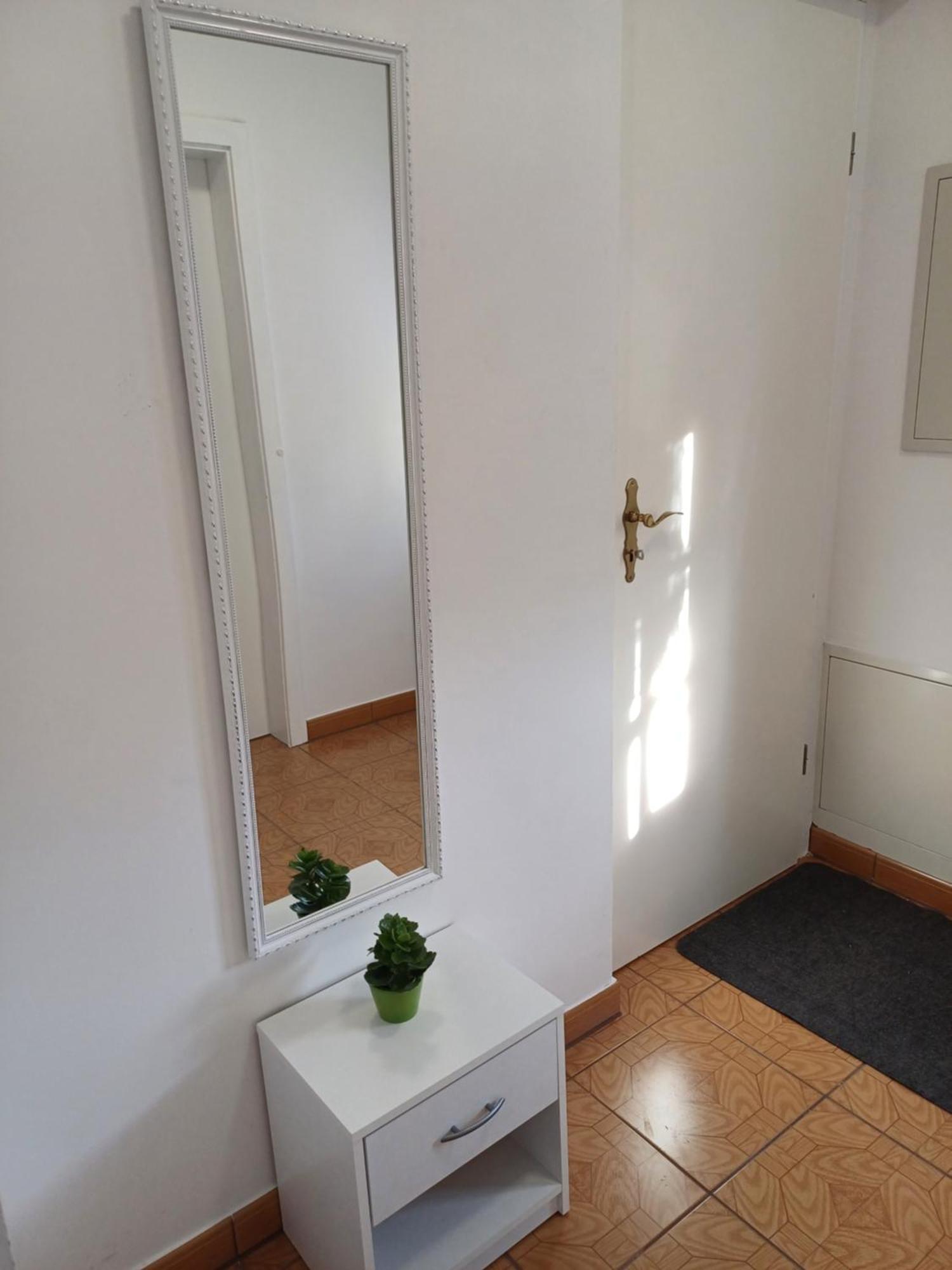 Thüringer Zimmer Suhl Exterior foto
